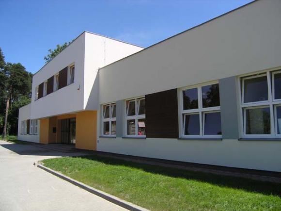 Budynek Przedszkola Publicznego w Kolumnie